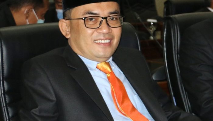 Ridwan Muhibi: Tak Minta Kosongkan Kursi SMP, Tapi Tambah Kuota