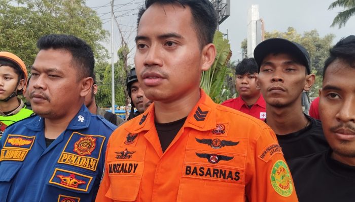 Balita Hanyut di Kali Ciluar Saat Cari Kepiting Ditemukan Tewas di Jakarta Barat 