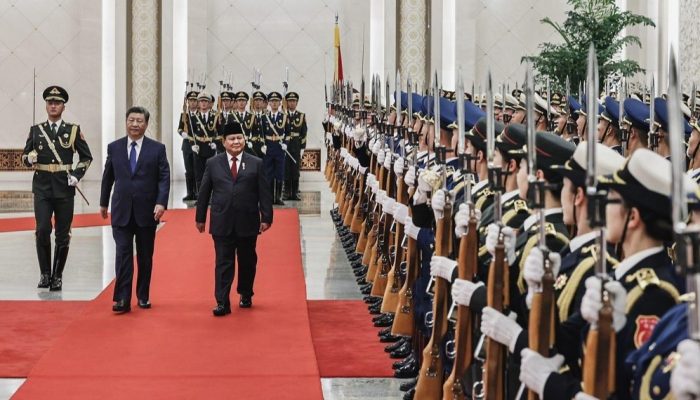 Prabowo Lakukan Kunjungan Kenegaraan Pertama ke China, Perkuat Kemitraan Strategis dengan Xi Jinping 