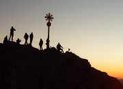 5 Pendaki Tersesat di Gunung Salak, Tim SAR : Sudah Ditemukan 