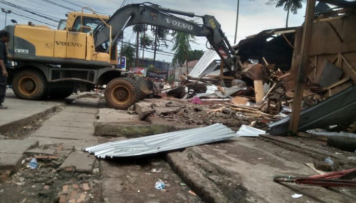 43 Kios Tanpa Izin di Jalan Merdeka Kota Bogor Dihancurkan 