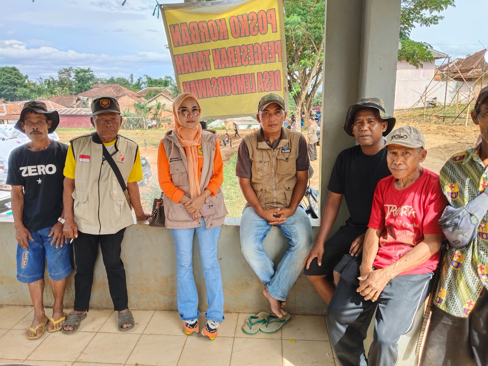 Pasca Bencana Sukabumi, Desa Lembur Sawah Darurat Relokasi