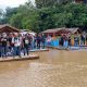 Danau Lido Mulai Dangkal, Ratusan Warga dan Aktivis Gelar Aksi Unjuk Rasa