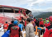 Pihak Sekolah SMPIT Darul Quran Mulia Sebut Tak Ada Muridnya yang Meninggal Pada Kecelakaan Bus di Malang 
