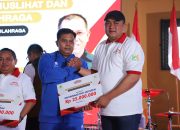 Apresiasi Atlet, Bupati Bogor Serahkan Bonus untuk Pejuang Olahraga Daerah