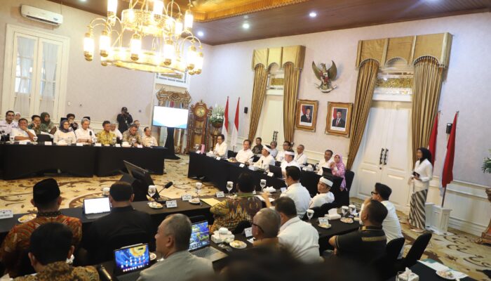 Bupati Bogor Hadiri Rapat Koordinasi Penanganan Sampah Bersama Menteri Lingkungan Hidup RI