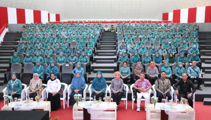 Sambut HUT Kemerdekaan RI, Eva Rudy Susmanto Buka Lomba Padus