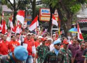 Bupati Bogor Hantarkan Sang Saka Merah Putih dengan Spektakuler