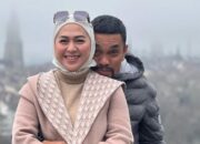 Ahmad Sahroni dan Istri Dikabarkan Umrah Usai Rumah Dijarah
