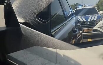 Mobil Sipil Patwal