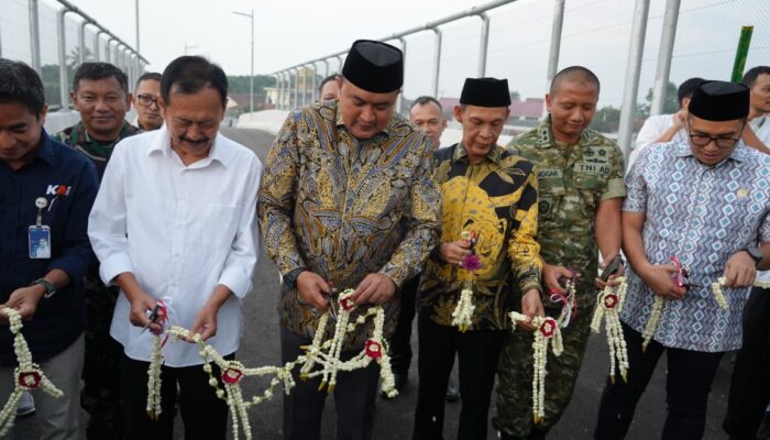Bupati Bogor Resmikan Flyover Soebianto dan JPO, Hasil Kolaborasi dengan Pihak Swasta untuk Memperkuat Aksesibilitas, Mobilitas, dan Keselamatan Masyarakat