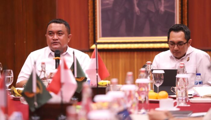 Bupati Bogor Lakukan Percepatan Sertifikasi dan Pengawasan Dapur MBG untuk Memberikan Gizi Terbaik Bagi Para Siswa