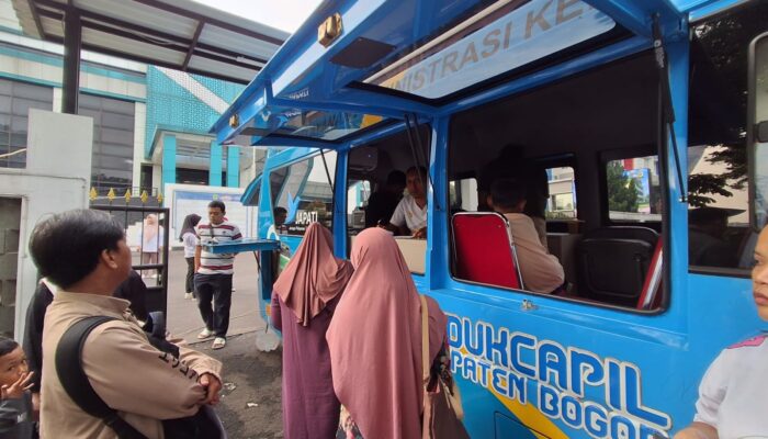 Layanan Administrasi Kependudukan di CFD Tegar Beriman Diserbu Masyarakat