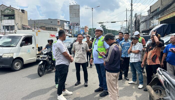 Pemkab Lakukan Penataan Kabel Fiber Optik