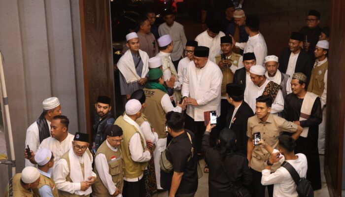 Bupati Bogor Laksanakan I’tikaf dan Shalat Tahajud Bersama Ulama dan Masyarakat di 10 Hari Terakhir Ramadan