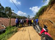 Patungan, Katar Kecamatan Pamijahan Bogor Bantu Warga Terdampak Banjir di Purwabakti 