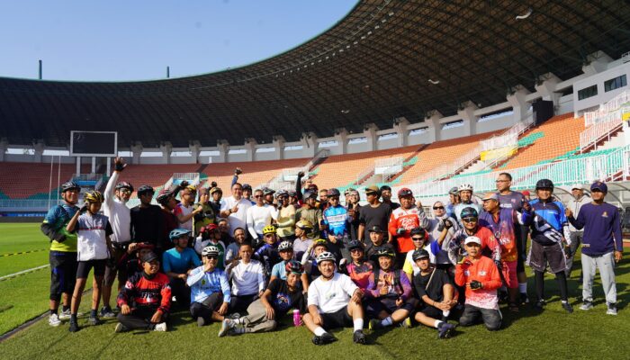 Bupati Bogor Jadikan Momentum Gowes Santai Untuk Perkuat Sinergi Dengan Kota Bogor 