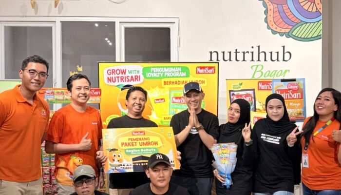 Komitmen Dukung UMKM Daerah, NutriSari Apresiasi 22 Operator Terpilih Lewat Program Umroh